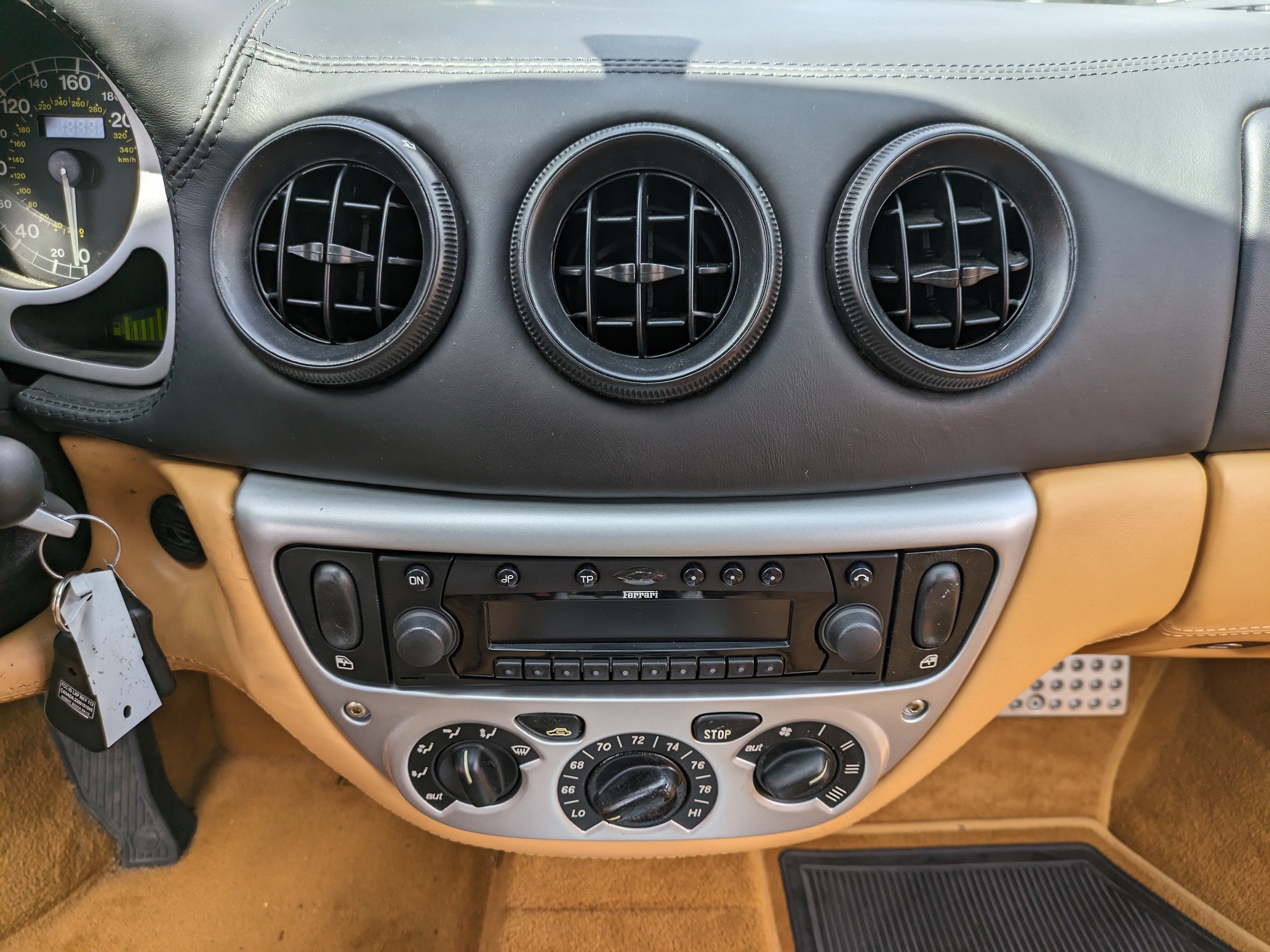Used 2004 Ferrari 360 Spider RWD image 18