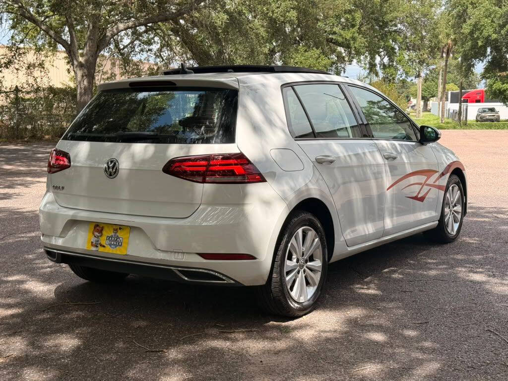 Used 2020 Volkswagen Golf 4-Door FWD image 5