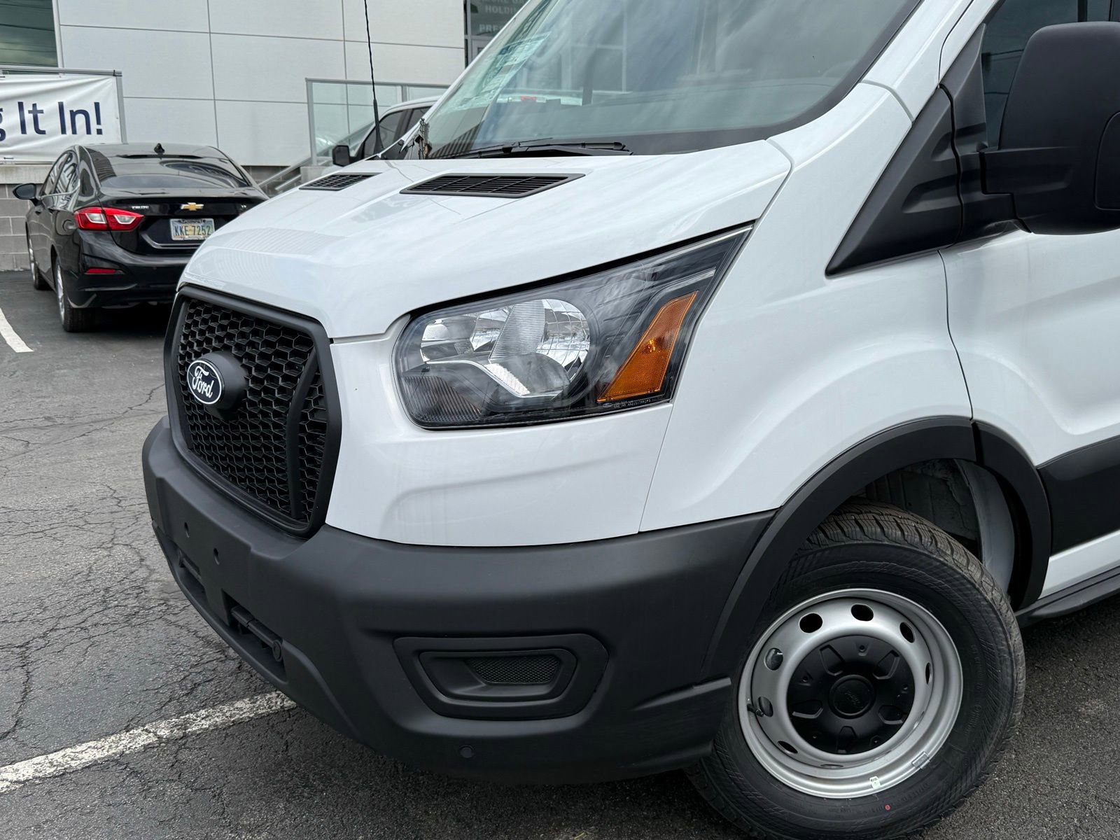 New 2026 Ford Transit 250 148 Medium Roof RWD image 19