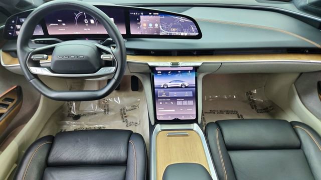 Used 2023 Lucid Air Touring AWD/4WD image 35