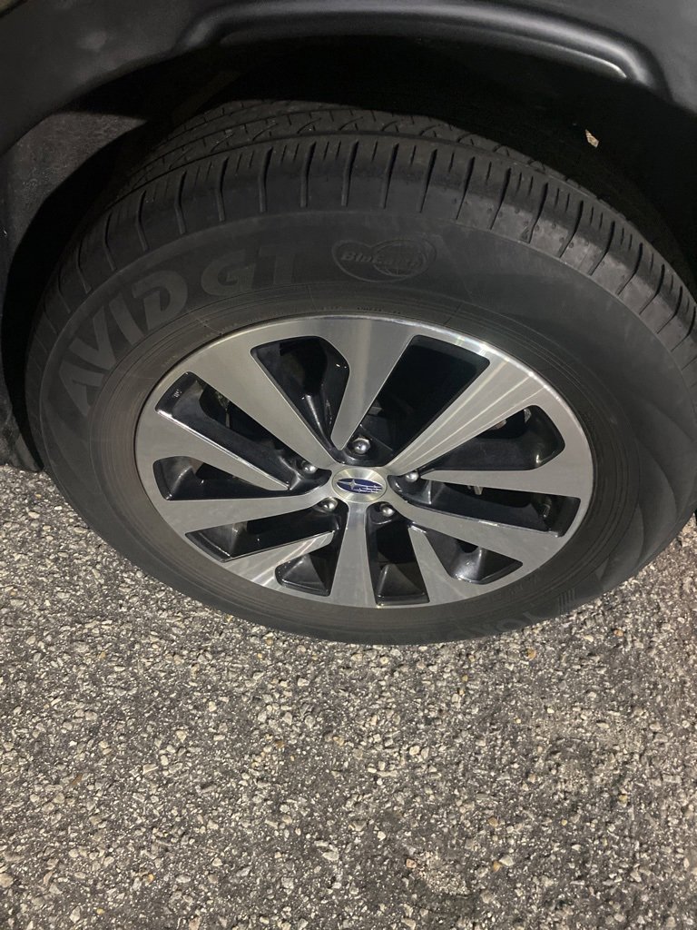 Used 2021 Subaru Outback Premium image 9