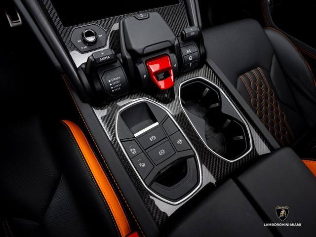 Used 2024 Lamborghini Urus S AWD/4WD image 27
