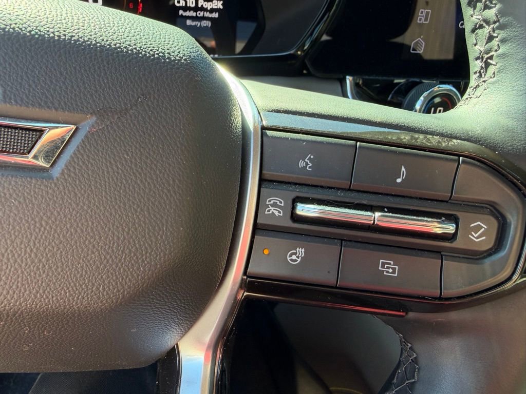 Used 2024 Chevrolet Colorado ZR2 w/ ZR2 Convenience Package III image 11