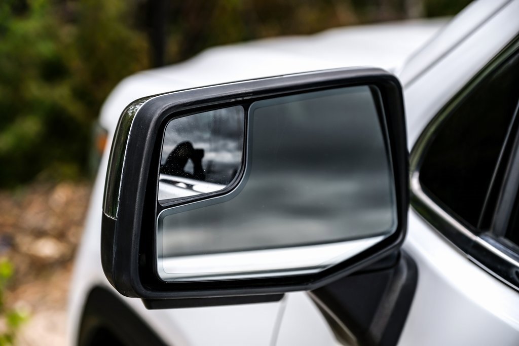 Used 2021 GMC Sierra 1500 SLT image 46