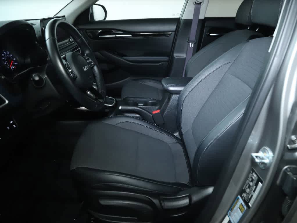 Used 2023 Kia Seltos Nightfall Edition AWD/4WD image 18