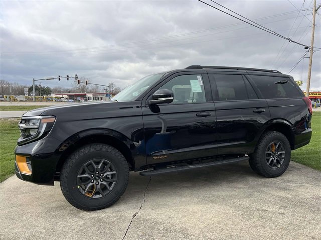 New 2025 Ford Expedition Tremor image 3
