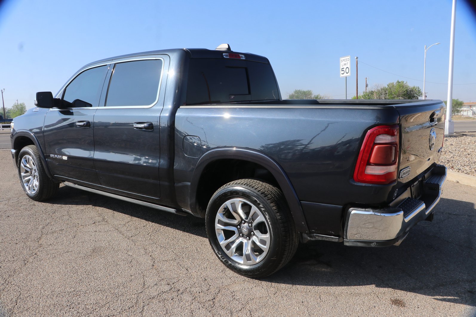 Used 2019 RAM 1500 Limited AWD/4WD image 5