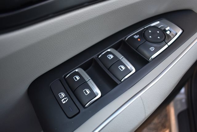 New 2026 Kia Sorento S AWD/4WD image 22