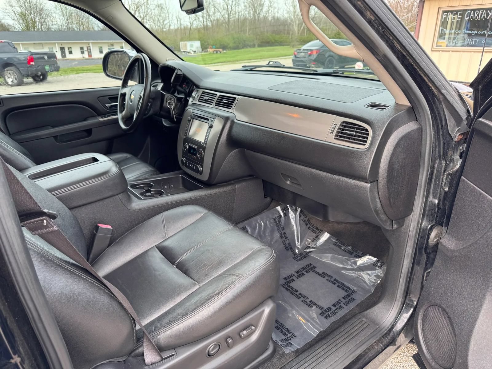 Used 2013 Chevrolet Avalanche LT AWD/4WD image 22
