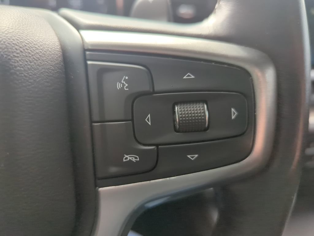 Used 2022 Chevrolet Silverado 1500 LT Trail Boss image 31