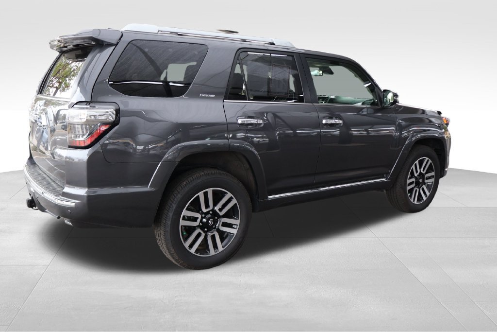 Certified 2022 Toyota 4Runner Limited AWD/4WD image 16