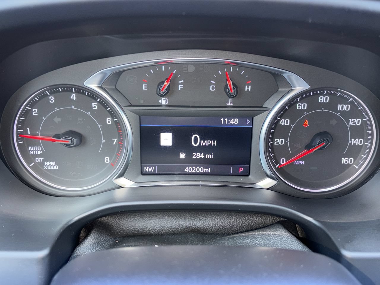 Used 2023 GMC Acadia SLE w/ Driver Convenience Package FWD image 8