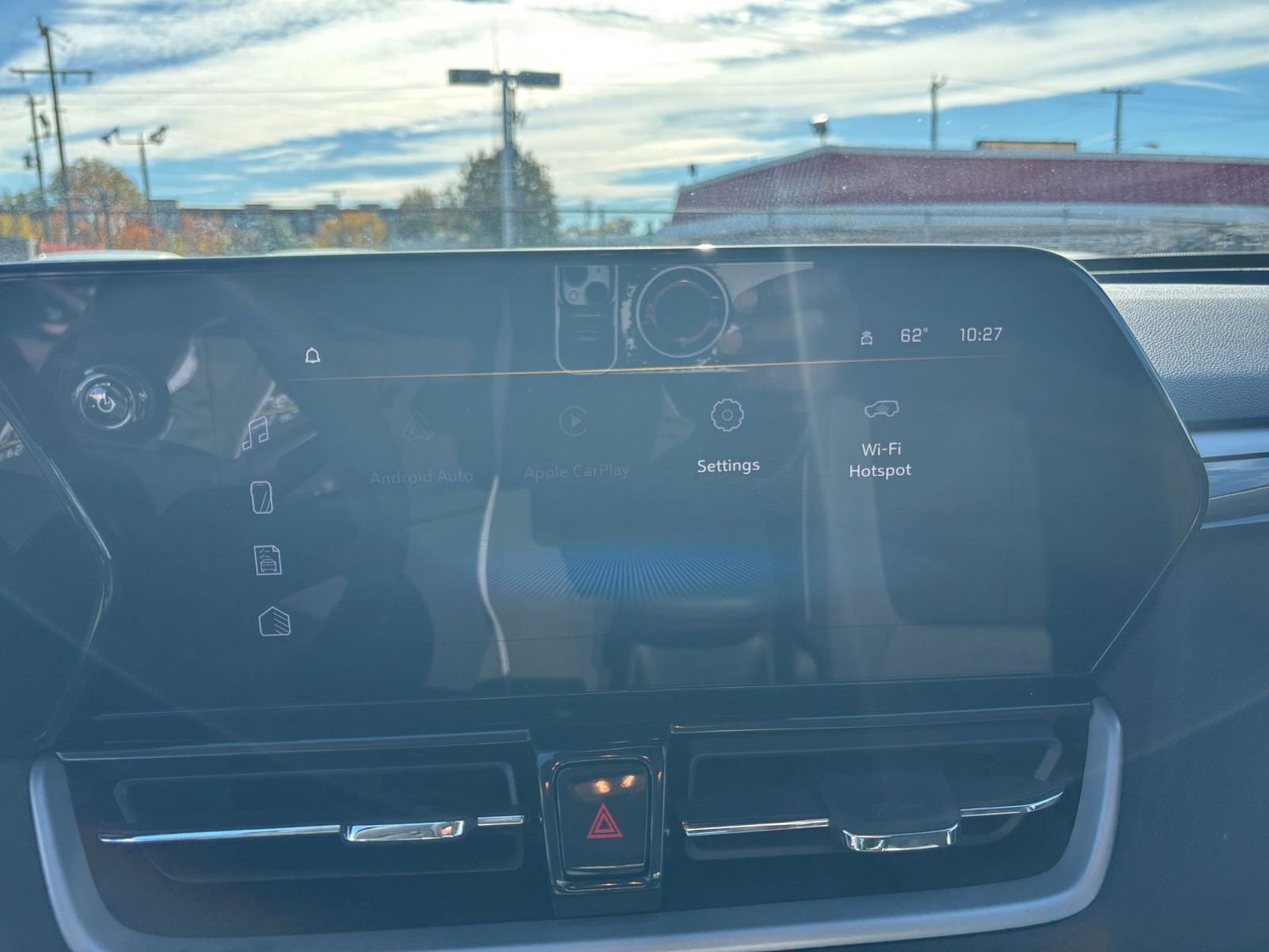 Used 2025 Chevrolet TrailBlazer LT image 21