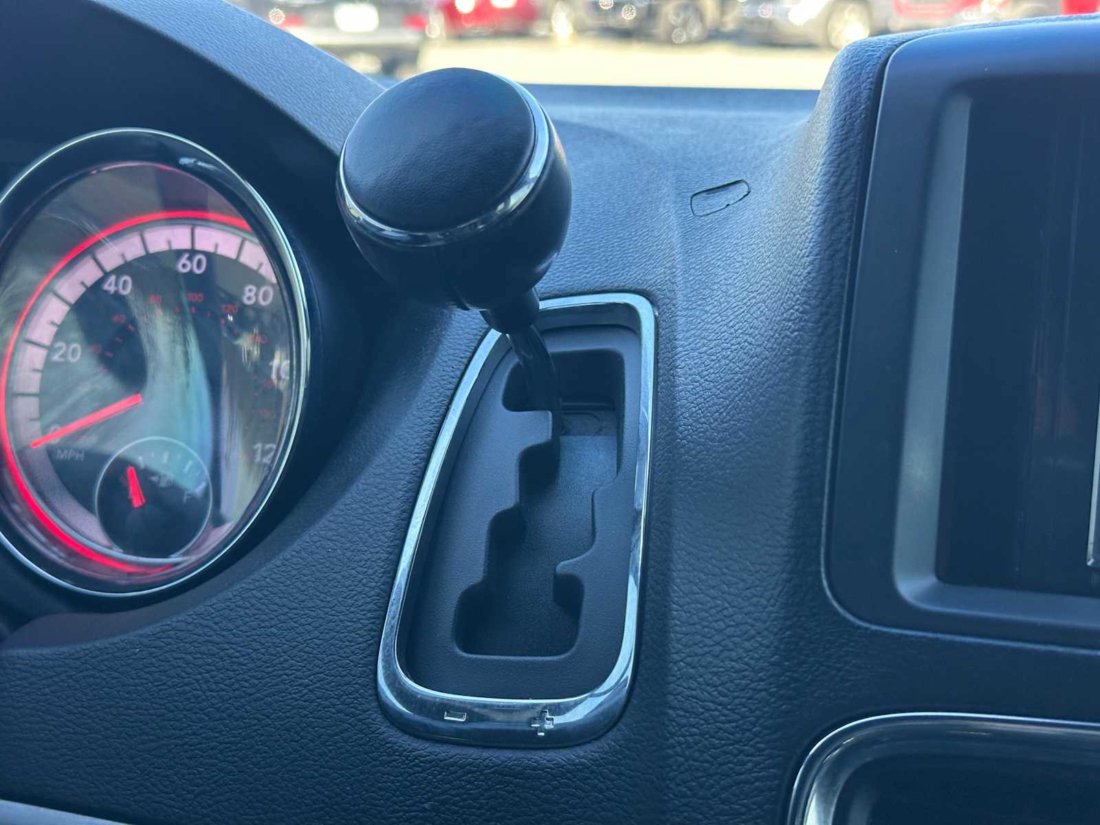 Used 2020 Dodge Grand Caravan GT image 4