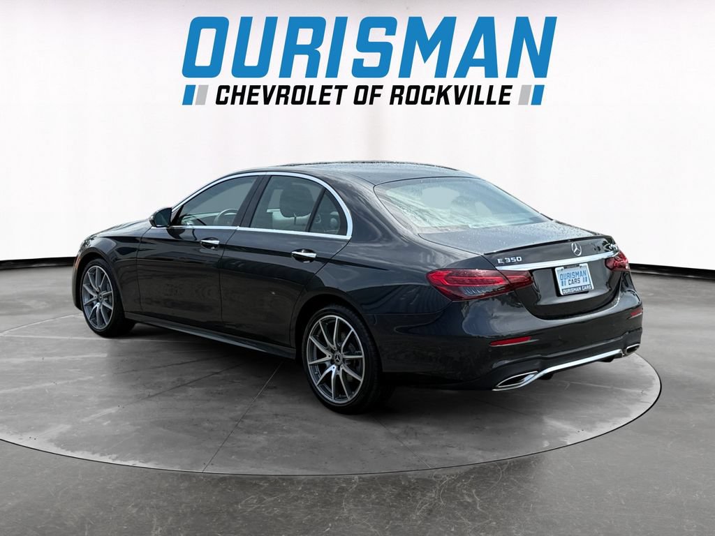 Used 2023 Mercedes-Benz E 350 4MATIC Sedan image 4