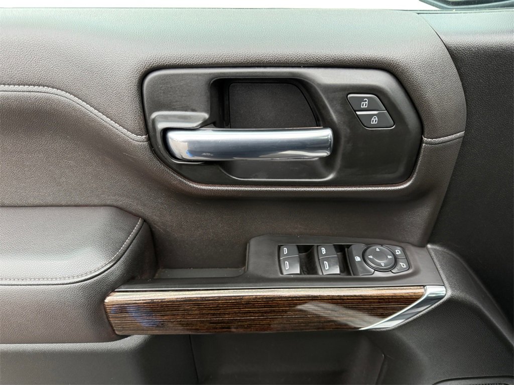 Used 2020 GMC Sierra 1500 Elevation image 11