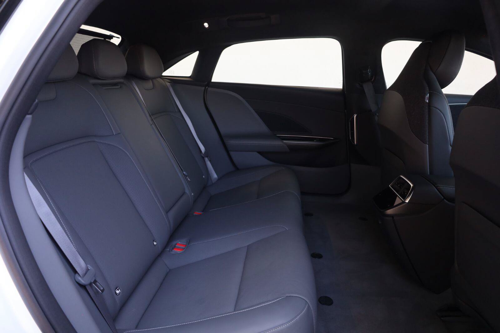 Used 2024 Lucid Air Grand Touring AWD/4WD image 20