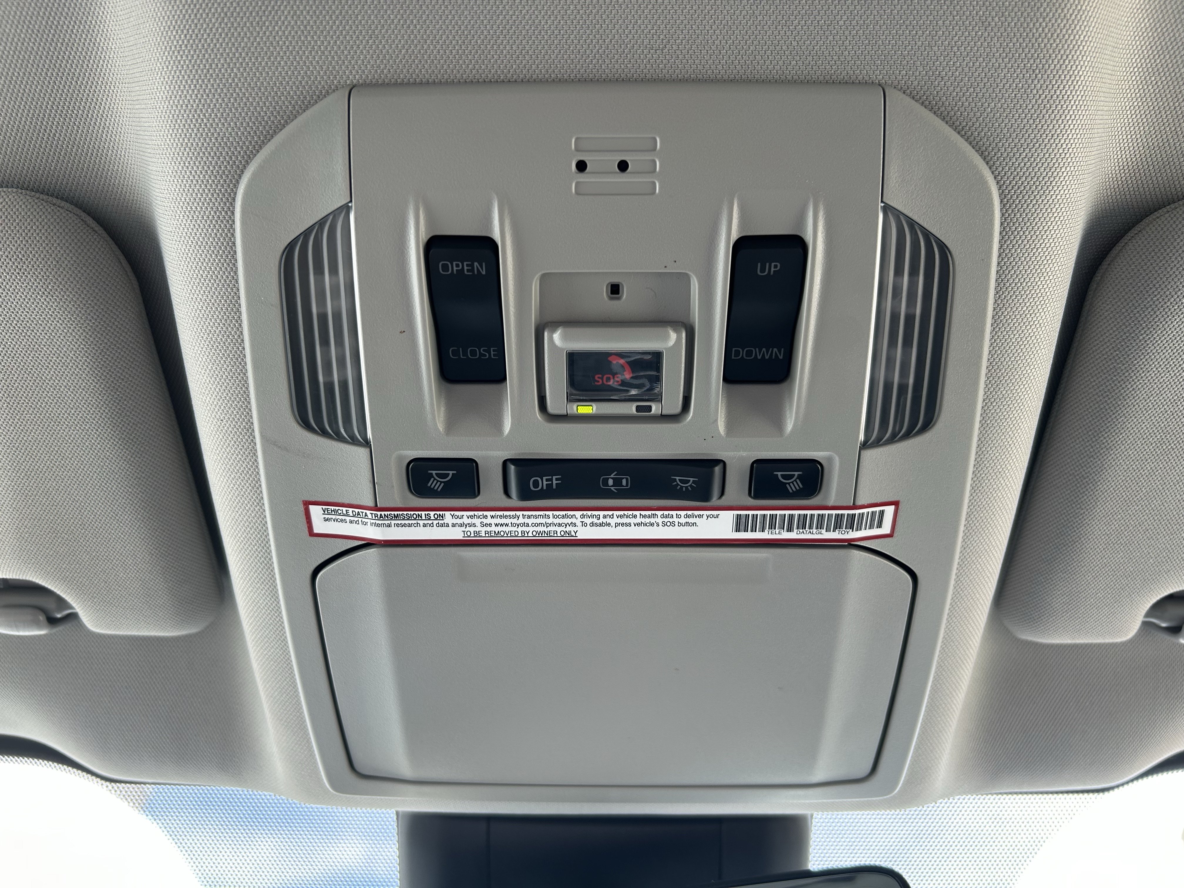 Certified 2020 Toyota Highlander XLE AWD/4WD image 37