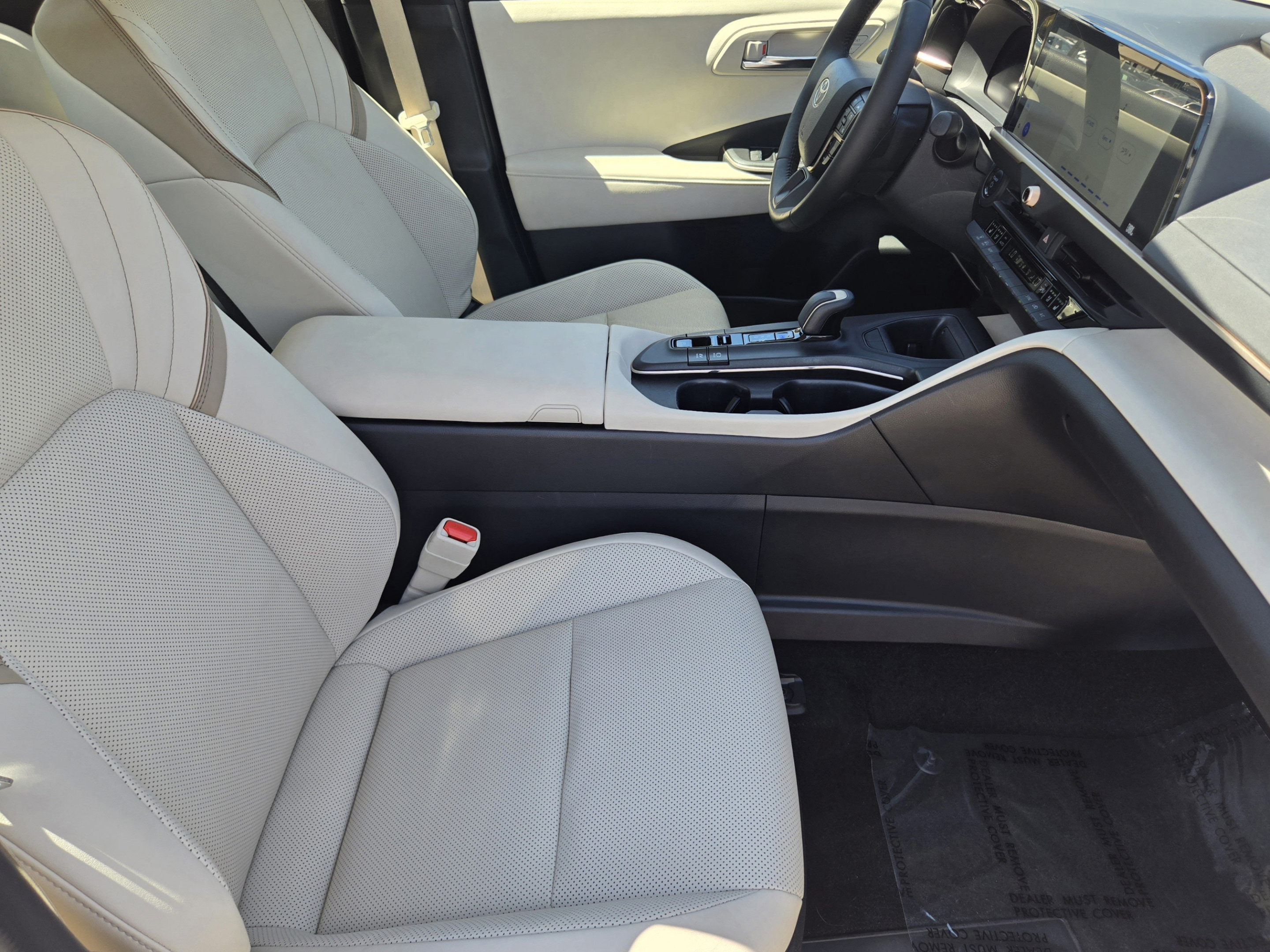 Used 2023 Toyota Crown AWD/4WD image 6