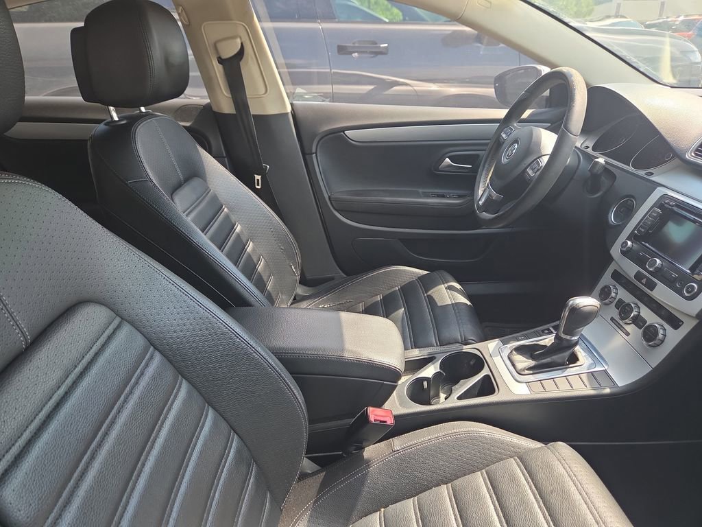 Used 2013 Volkswagen CC Sport Plus FWD image 11
