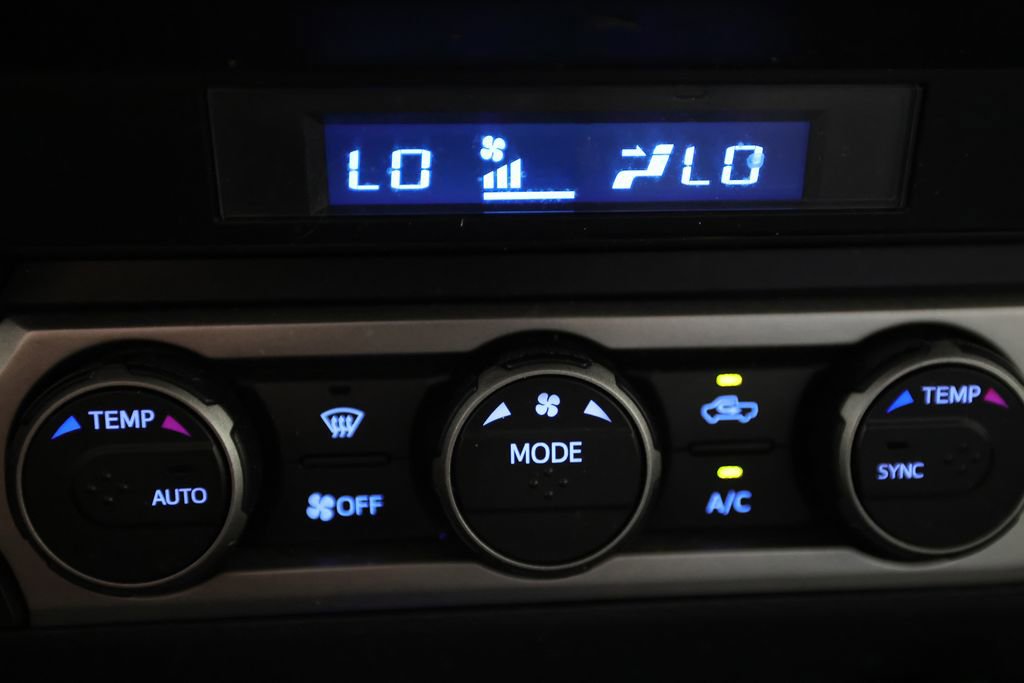 Used 2023 Toyota Tacoma SR AWD/4WD image 26