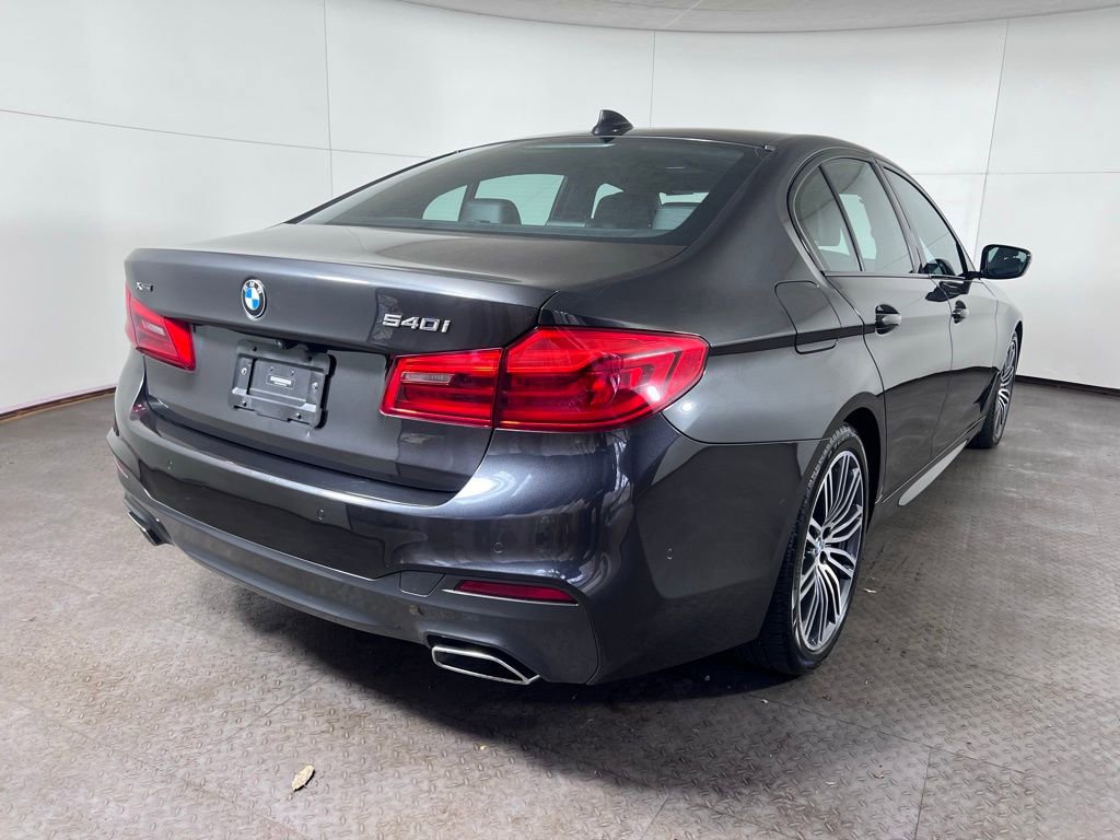Used 2020 BMW 540i xDrive w/ M Sport Package image 6