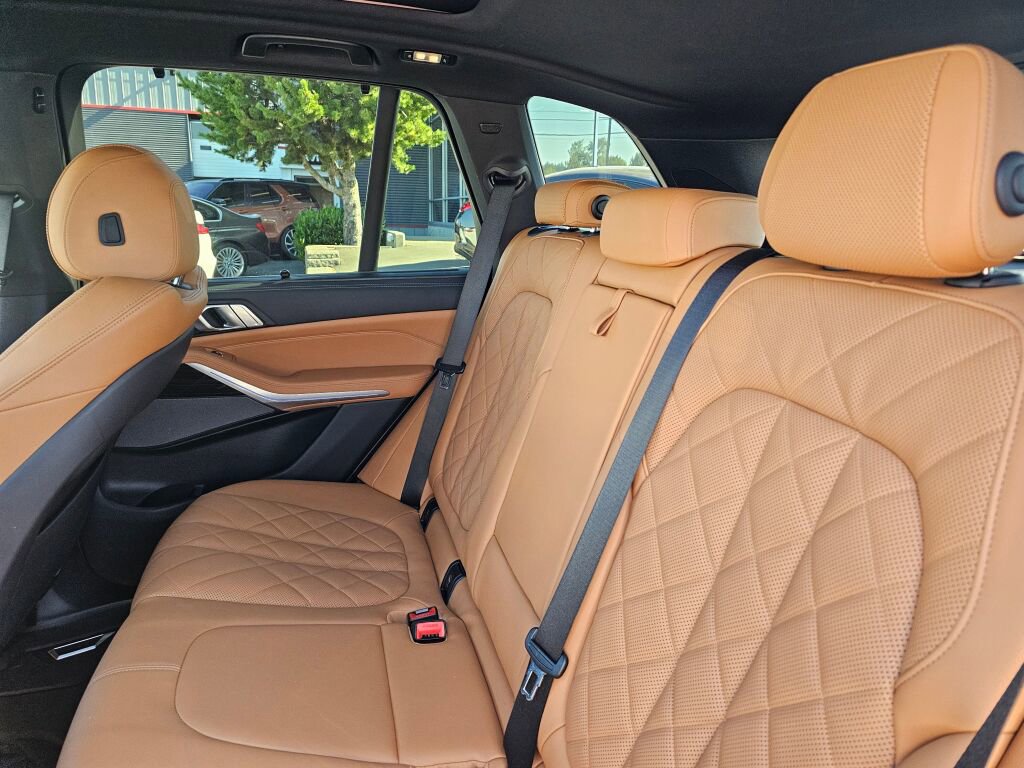 Used 2024 BMW X5 xDrive40i image 18