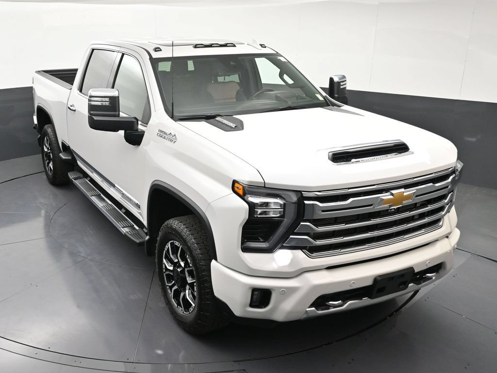 Certified 2025 Chevrolet Silverado 3500 High Country w/ High Country Premium Package AWD/4WD image 21