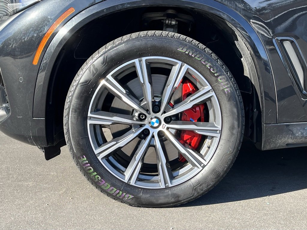 Used 2023 BMW X5 M50i w/ Climate Comfort Package image 8