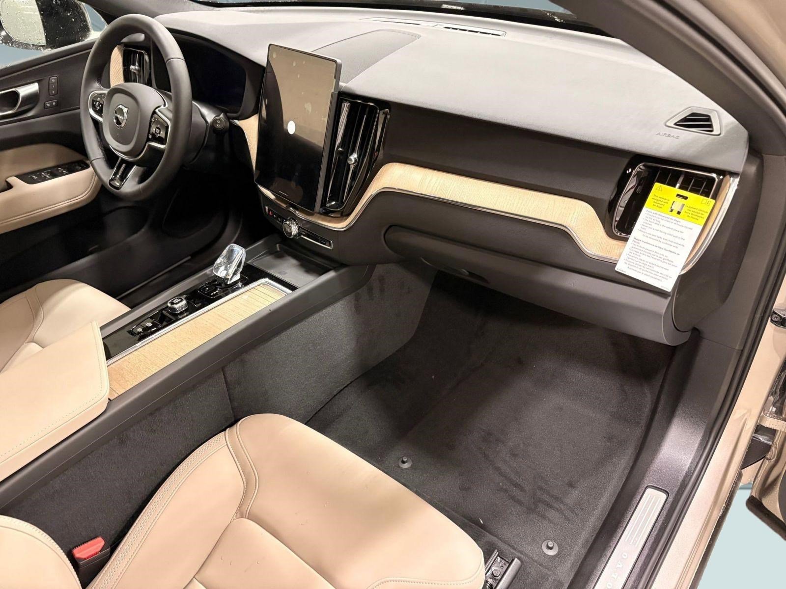 Certified 2026 Volvo XC60 B5 Plus w/ Protection Package Premier image 28