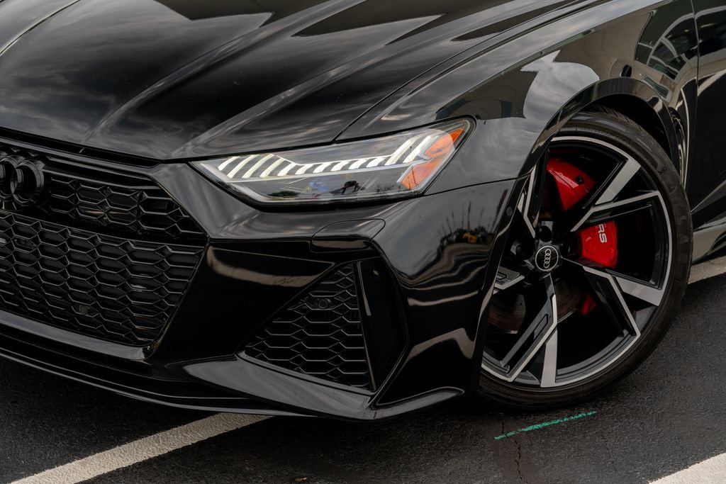 Used 2022 Audi RS 6 AWD/4WD image 3
