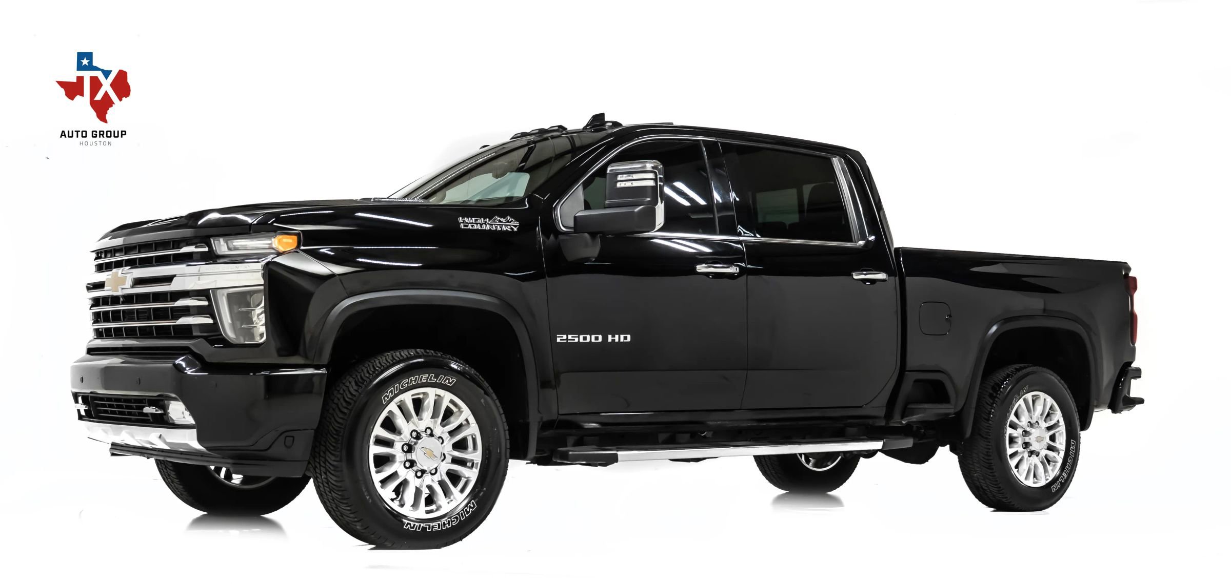 Used 2022 Chevrolet Silverado 2500 High Country w/ Technology Package image 4