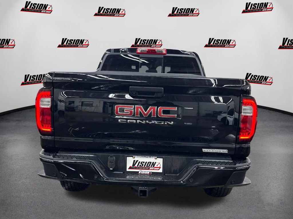 Used 2025 GMC Canyon Elevation image 6