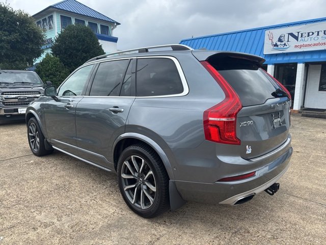 Used 2018 Volvo XC90 T6 Momentum w/ Convenience Package image 8