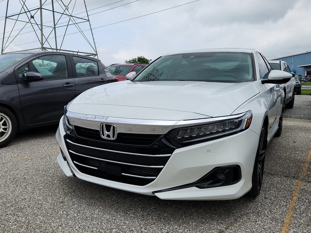 Used 2021 Honda Accord Touring image 3