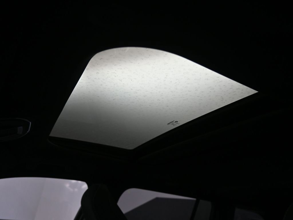 New 2025 Jeep Grand Cherokee Laredo X w/ Luxury Tech Group I image 15