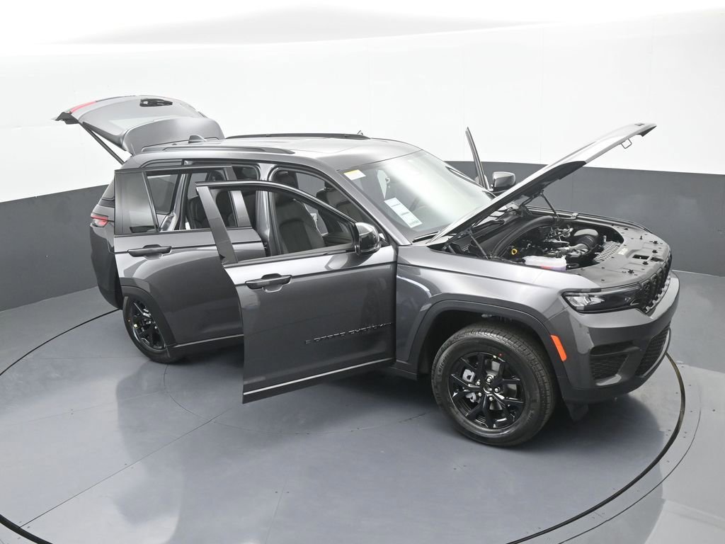 New 2025 Jeep Grand Cherokee Altitude image 64