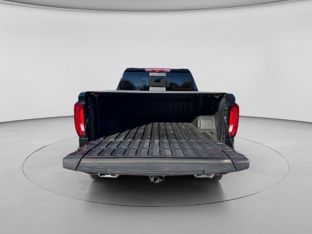 Used 2025 GMC Sierra 1500 Denali w/ Technology Package AWD/4WD image 5