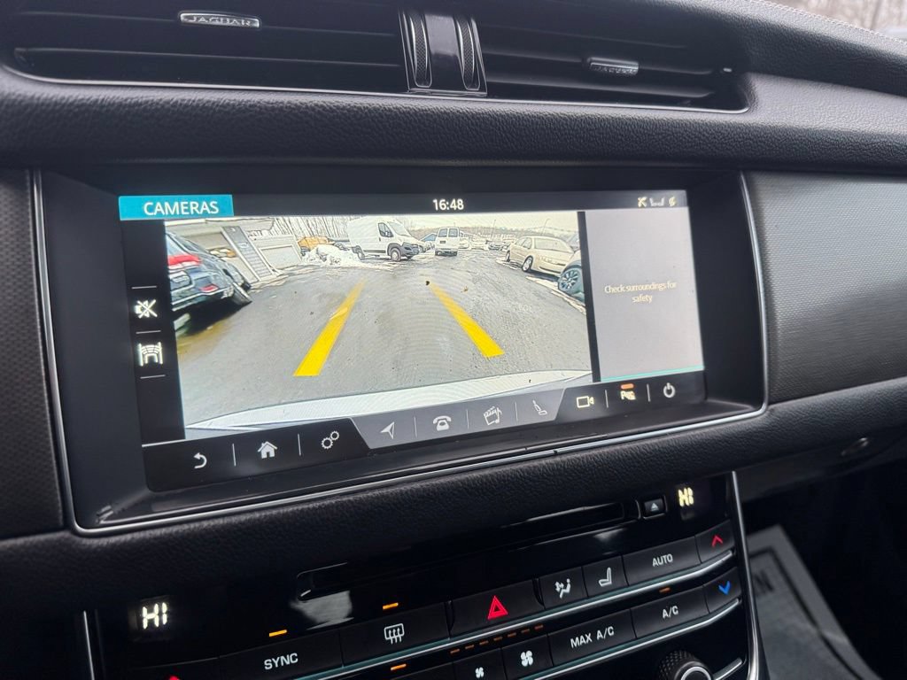 Used 2020 Jaguar XF Checkered Flag AWD/4WD image 40