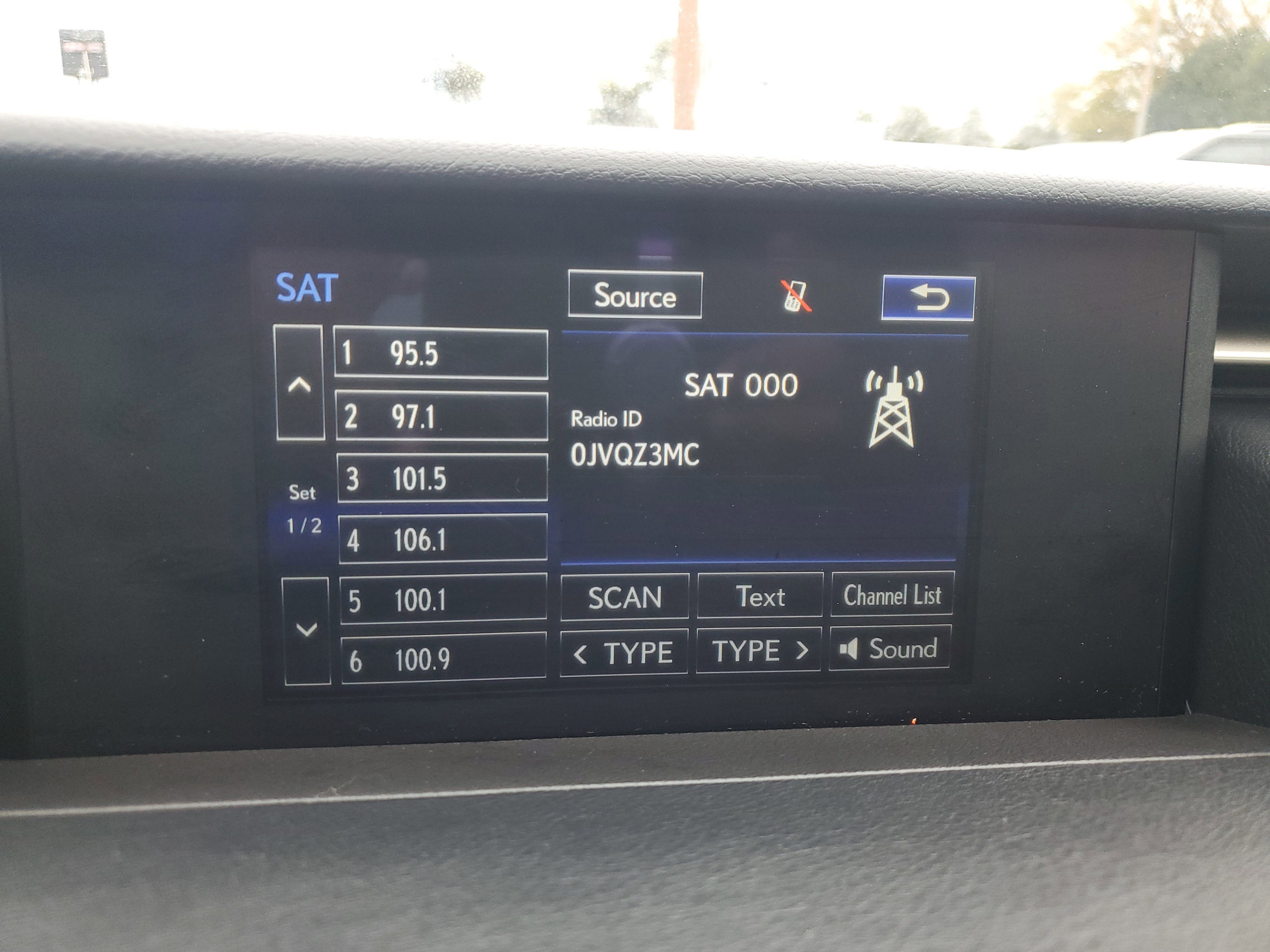 Used 2017 Lexus RC 350 image 18