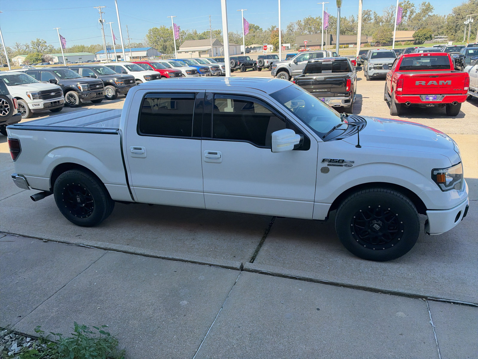 Used 2014 Ford F150 XLT RWD image 5
