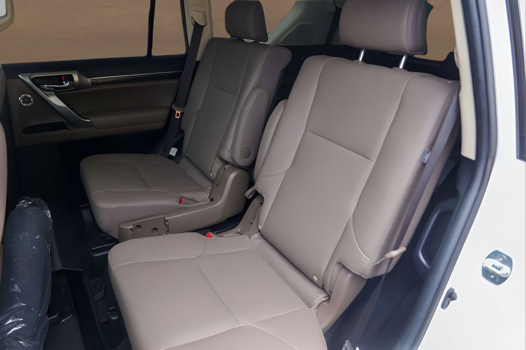 Used 2023 Lexus GX 460 Premium AWD/4WD image 25
