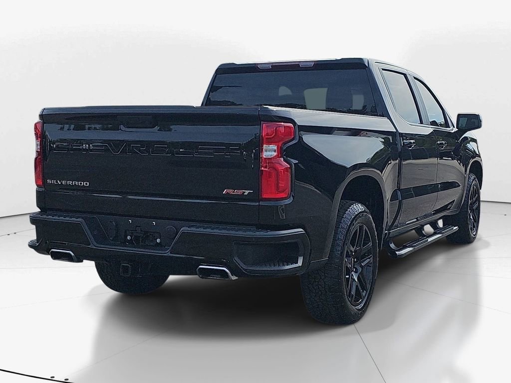 Used 2024 Chevrolet Silverado 1500 RST w/ Z71 Off-Road Package AWD/4WD image 5