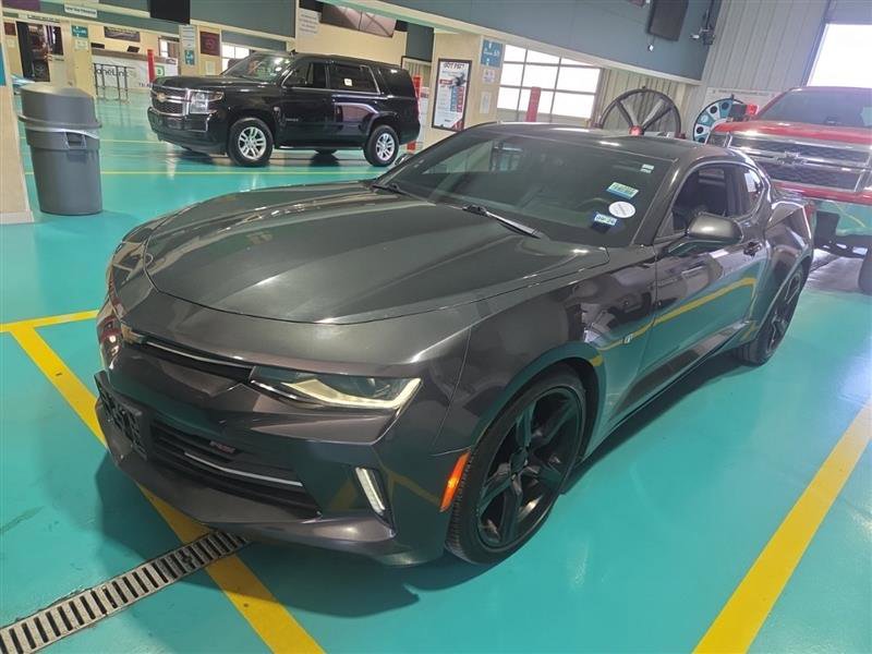 Used 2016 Chevrolet Camaro LT w/ RS Package image 4
