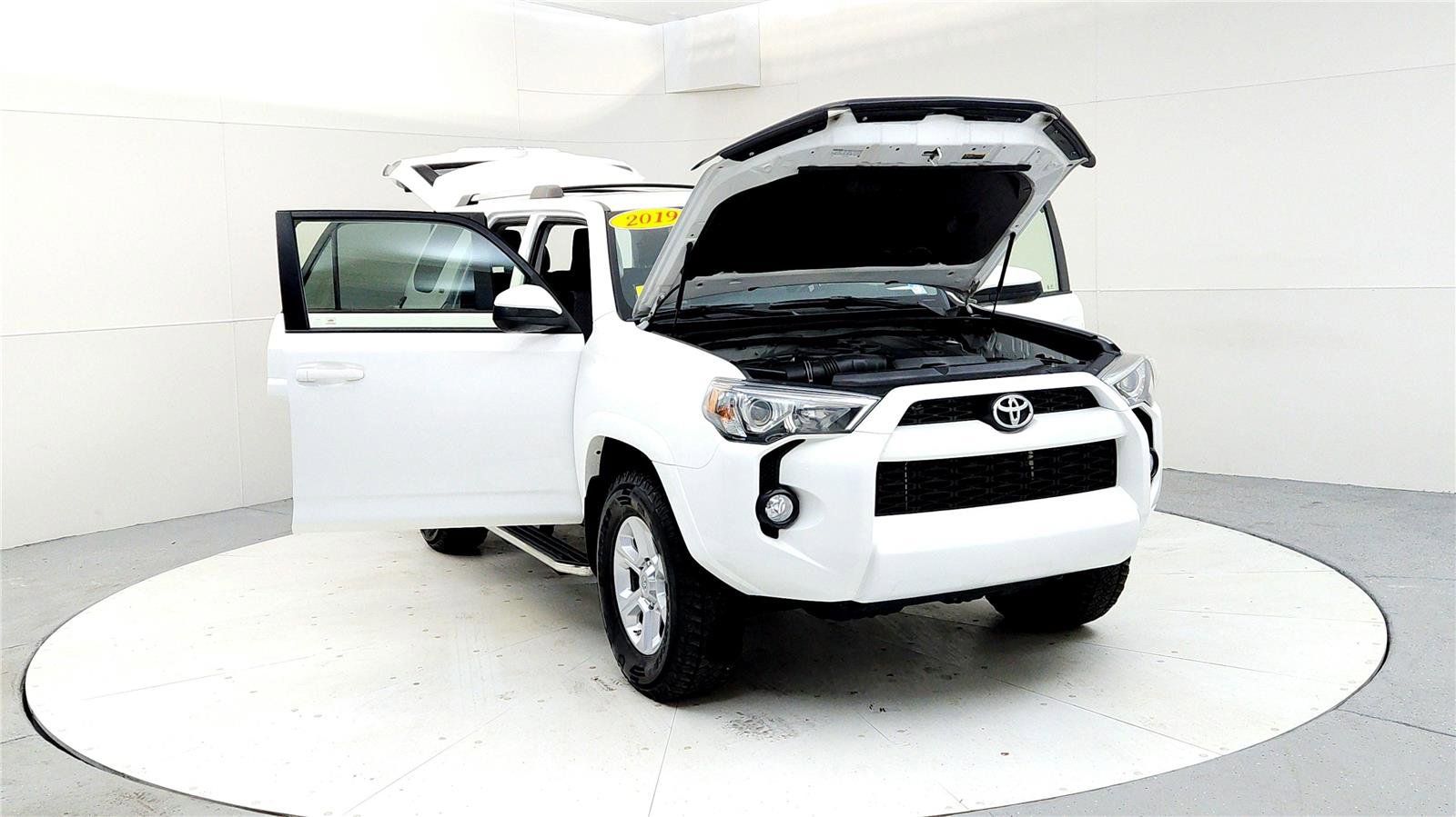Certified 2019 Toyota 4Runner SR5 image 9