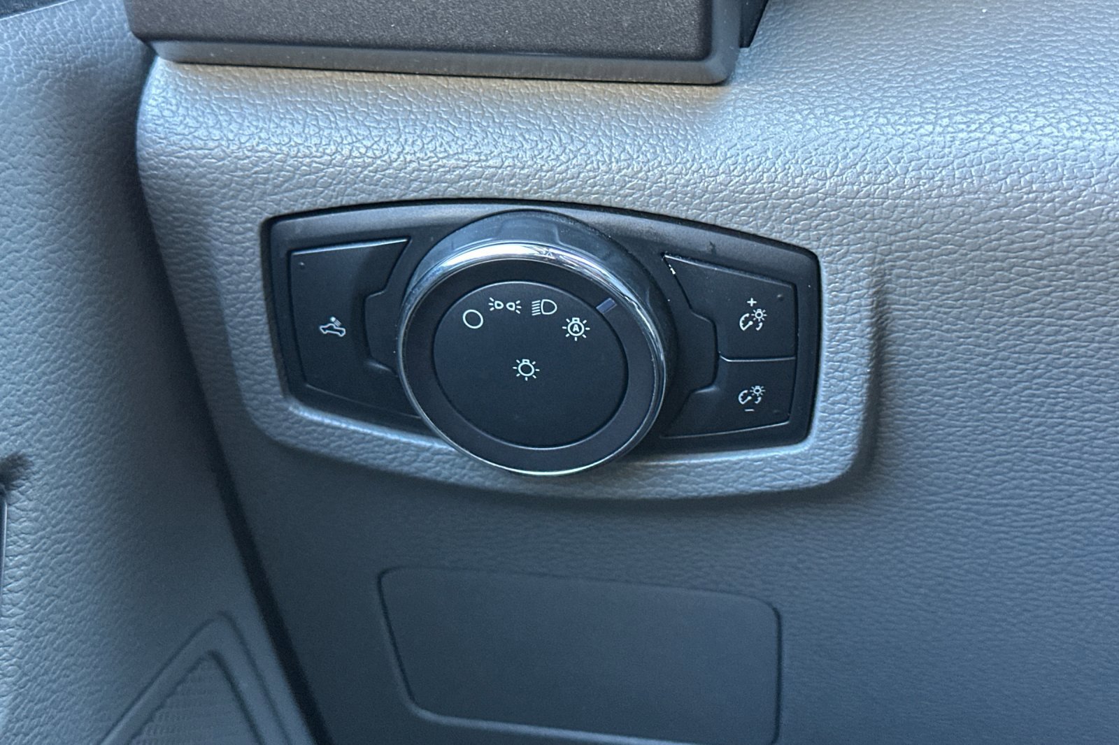 Used 2018 Ford F250 XLT image 37