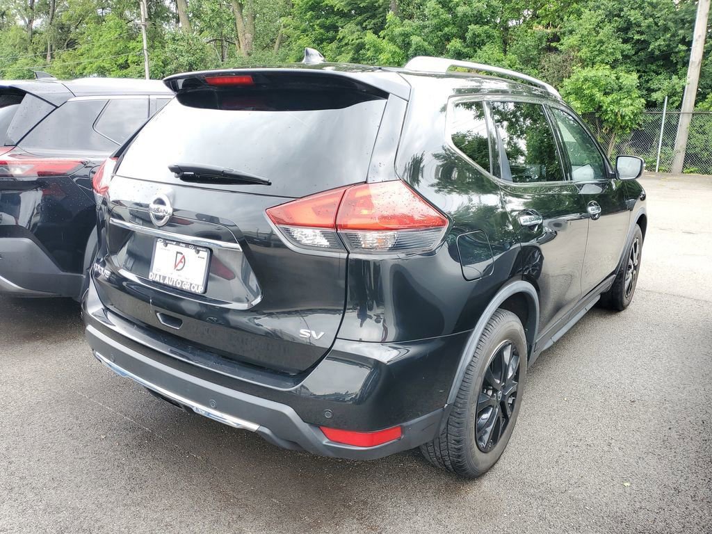 Used 2020 Nissan Rogue SV FWD image 4