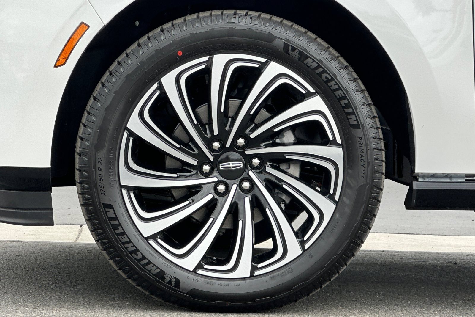 New 2026 Lincoln Navigator L Black Label AWD/4WD image 27