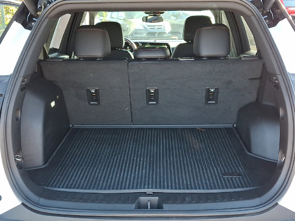 Used 2025 Chevrolet Equinox RS AWD/4WD image 29