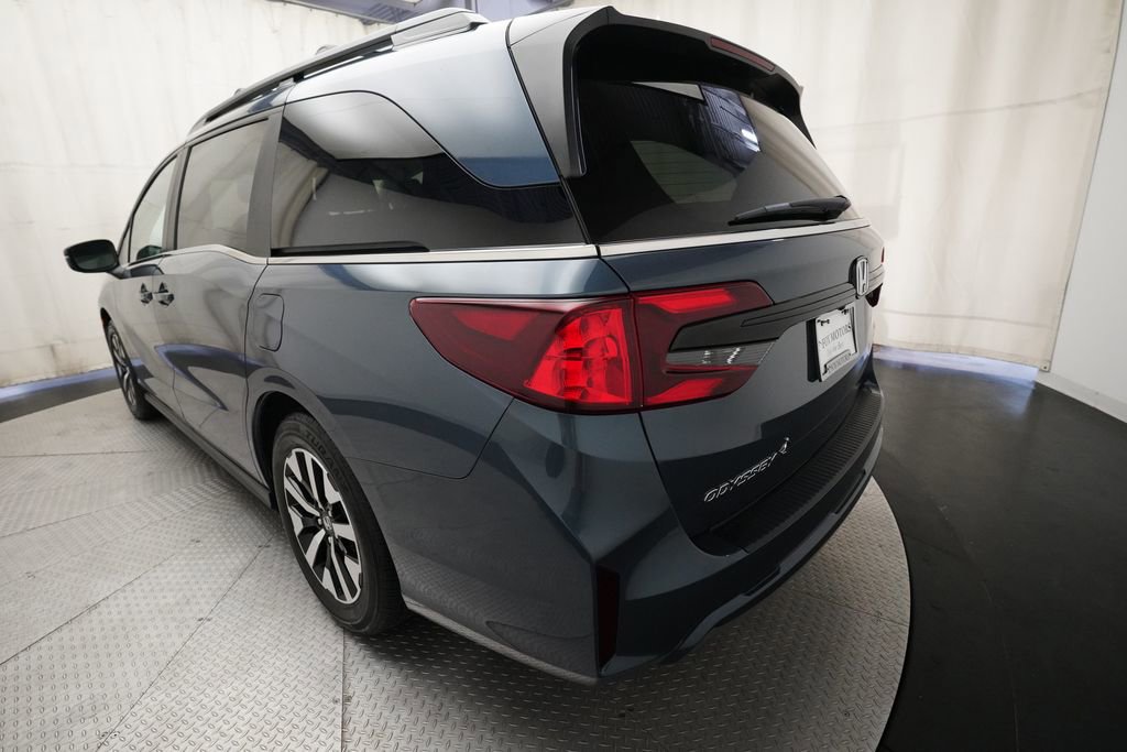 Certified 2026 Honda Odyssey EX-L image 36